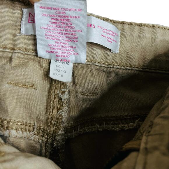 No Boundaries Khaki Pants - Picture 5 of 7